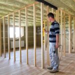 Чем утеплить стены каркасного дома изнутри