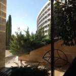 «Картинка против реальности»: туристка раскритиковала отдых в крымском отеле «Мрия»