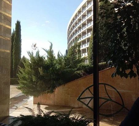 «Картинка против реальности»: туристка раскритиковала отдых в крымском отеле «Мрия»