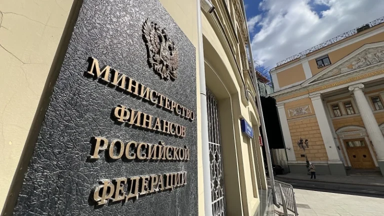 Минфин внёс в кабмин законопроект о поэтапном введении НДС для онлайн-торговли