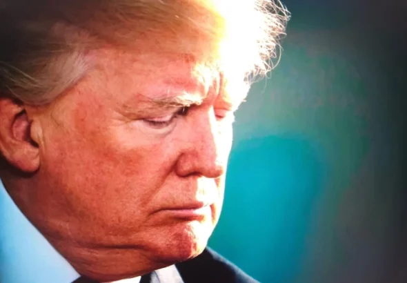 Трамп объявил о продлилении режима прекращения огня с Ираном