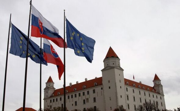 В Словакии похвастались, что смогли обходиться без российской нефти