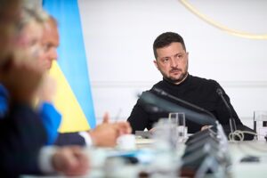 Зеленский анонсировал готовящийся по Украине удар «Орешником»