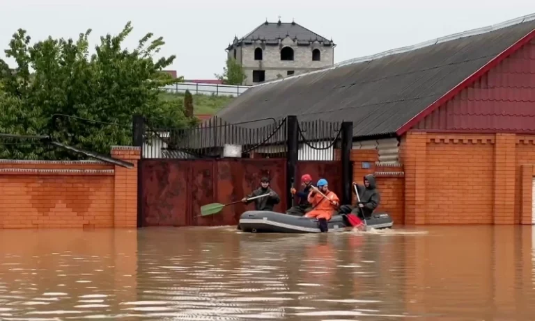 Более 40 домов подтопило в Ингушетии из-за подъёма воды в реке Сунжа