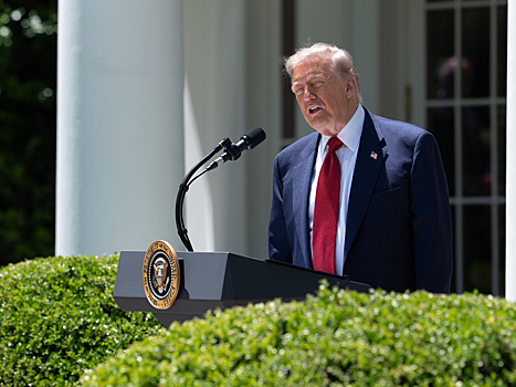 Трамп готов возобновить военную миссию в Ормузском проливе