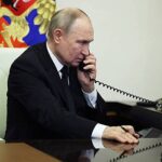 На Западе указали на деталь в поведении Путина во время разговора с Трампом
