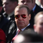 Медведев поставил под сомнение право объединённой Германии на существование
