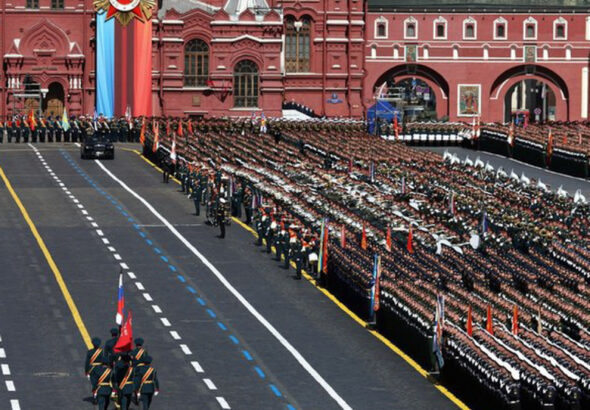 «На выбор — ядерка или роддом»: Шарий раскрыл планы провокации Киева на 9 мая