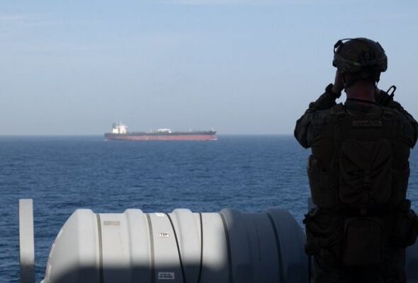 Проект США «Freedom» провалился: Ормузский пролив остаётся под контролем Ирана — СМИ