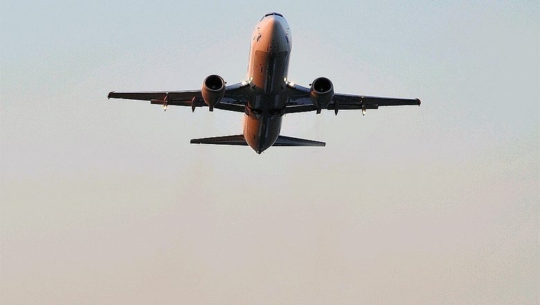 Росавиация ввела временные ограничения в шести аэропортах РФ