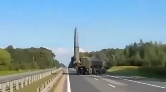 Россия может сровнять с землей желающих сровнять военные базы в Калининграде — Путин