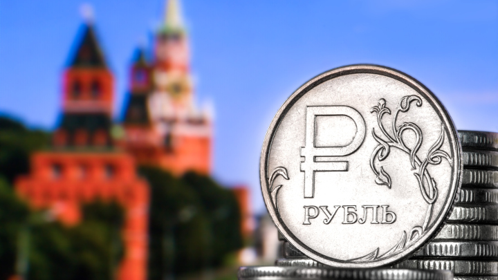 Росстат опубликовал тревожные данные по зарплате. Только цифры и факты