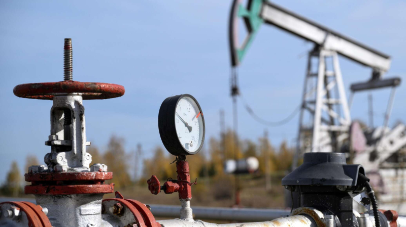 Семь стран ОПЕК+ увеличат лимит добычи нефти в июне