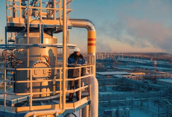 Сразу две плохие новости: акции «Газпрома» упали более, чем на 3%