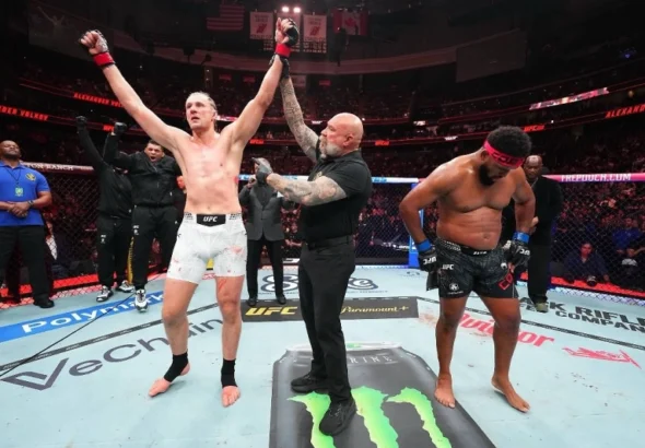 Волков на турнире UFC 328 одержав 40-ю победу в ММА, перебив Кортеса-Акосту