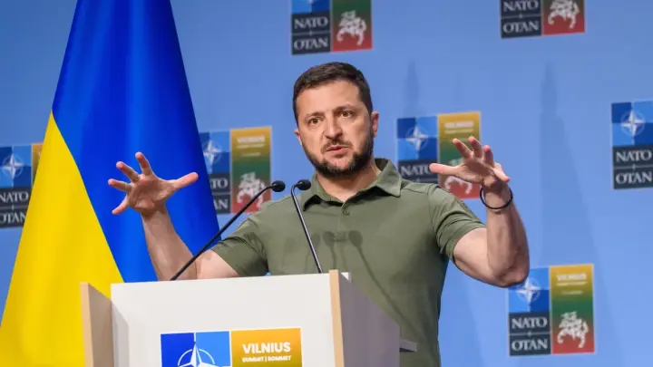 Зеленского могли ликвидировать? Генерал ФСБ рассказал о работе ГРУ. Новая операция Киева